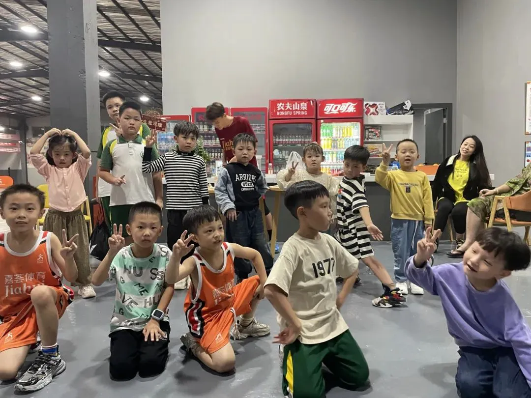 职业篮球教练如何制定有效的赛制训练计划?_2